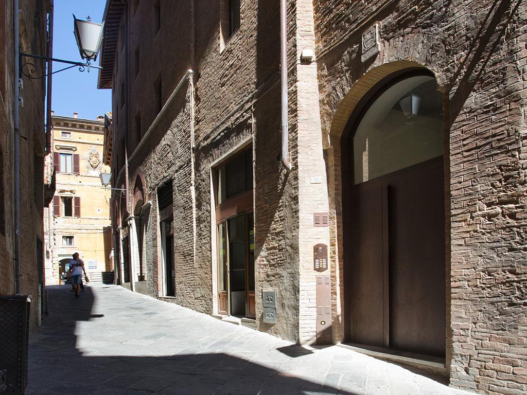 Il Tolomei - Central In The Middle Of Main Street Siena Szoba fotó